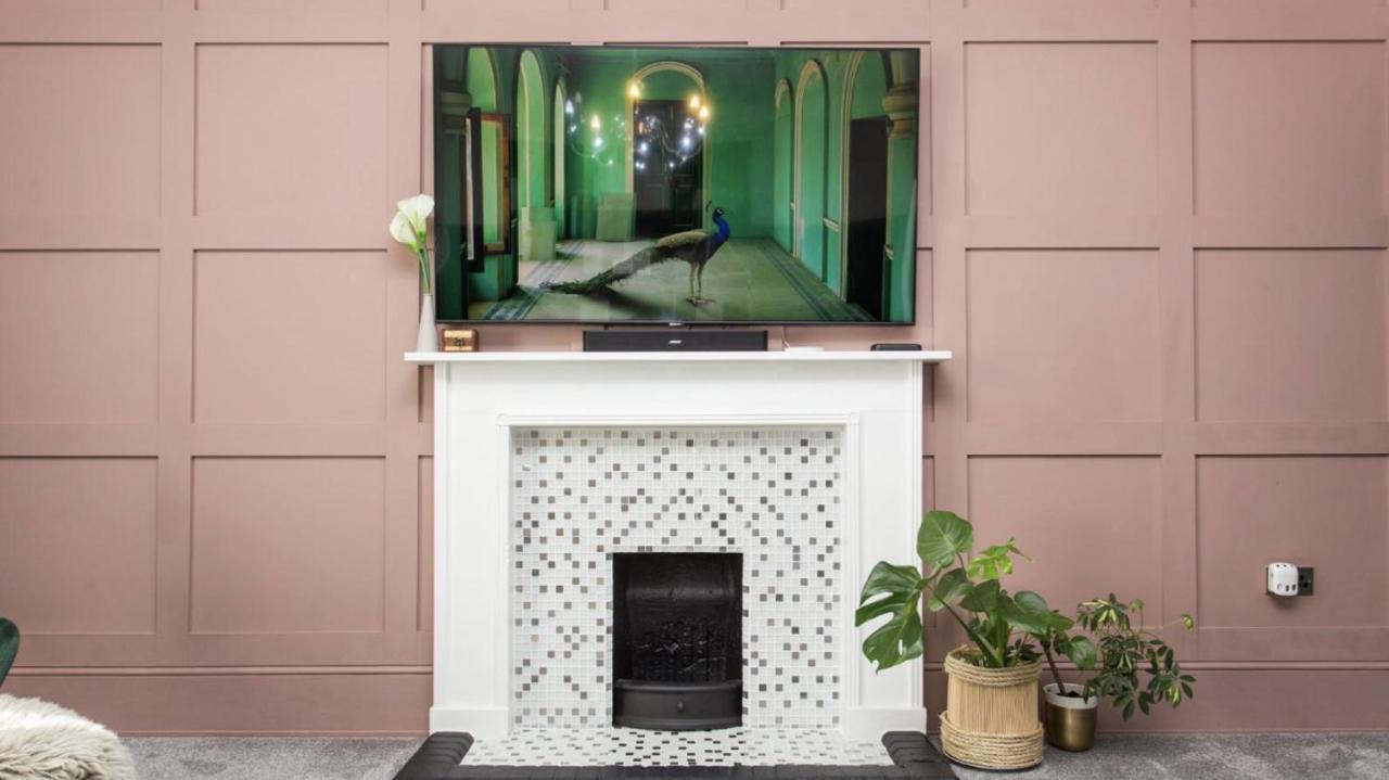 Apartment Grand In Historic Building With Free Parking